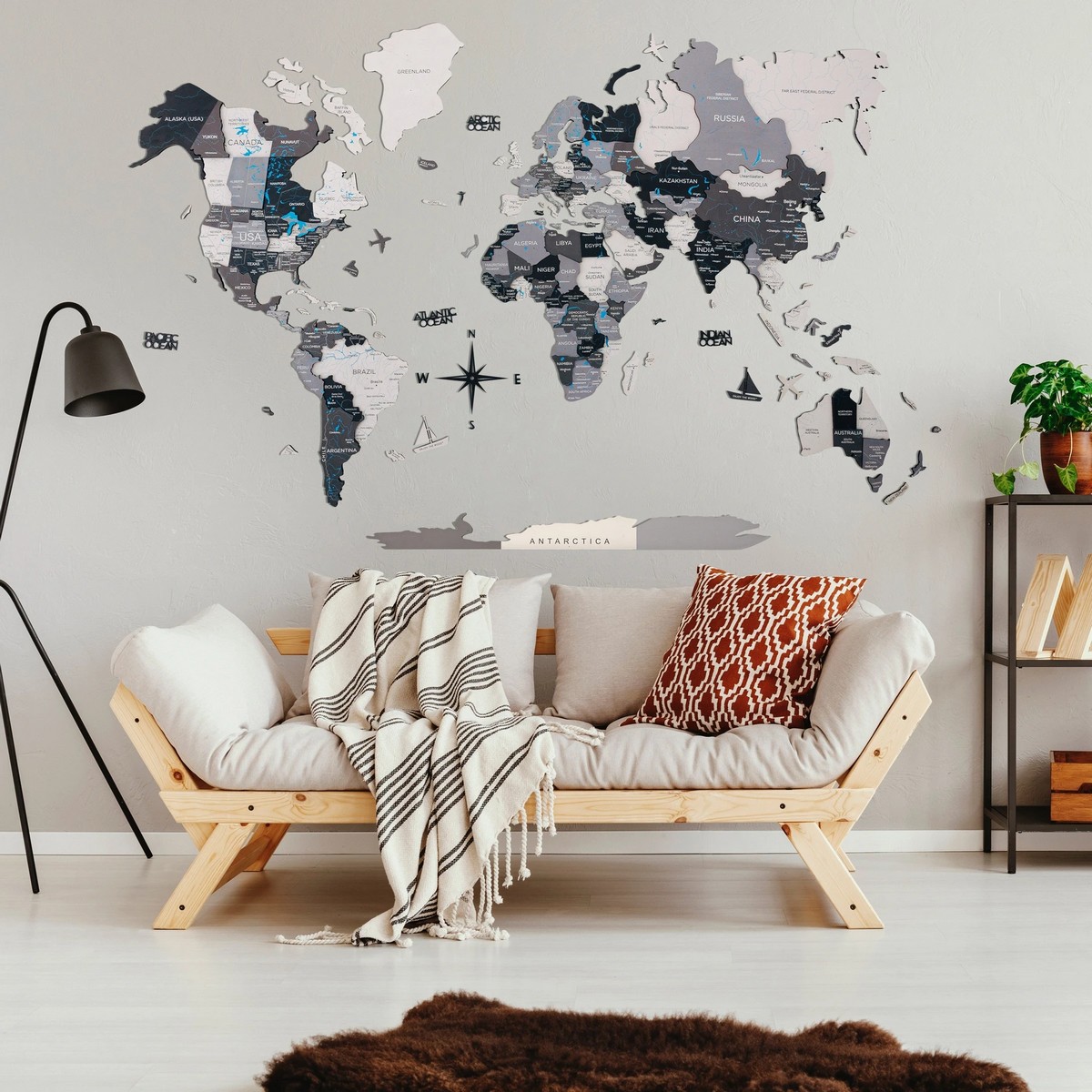 stenski zemljevid sveta iz lesa