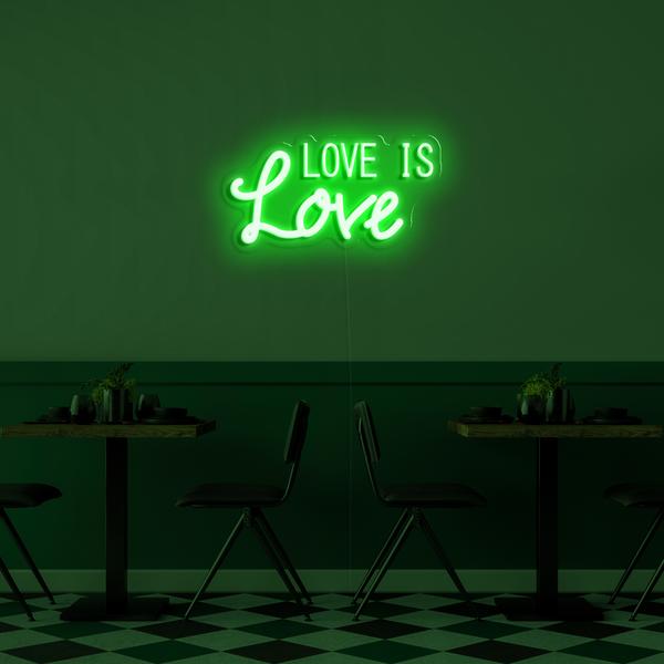 3D neon LED logotip na steni - Love is Love z dimenzijami 50 cm