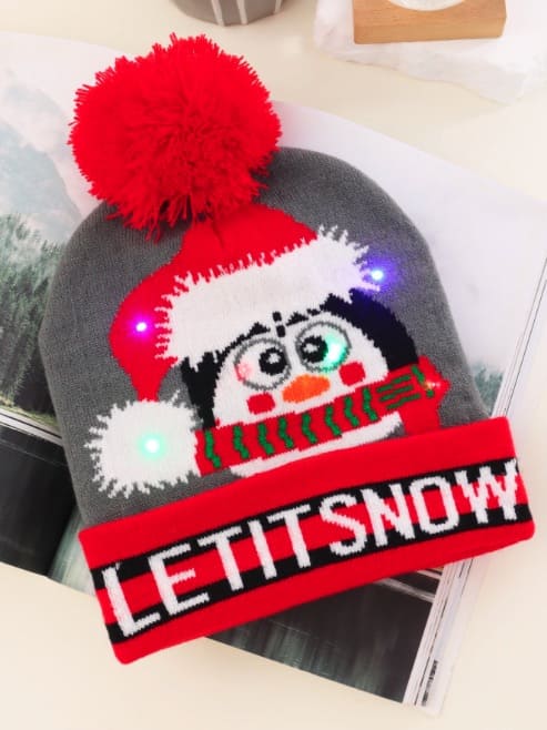 Božična LED kapa naj sneži