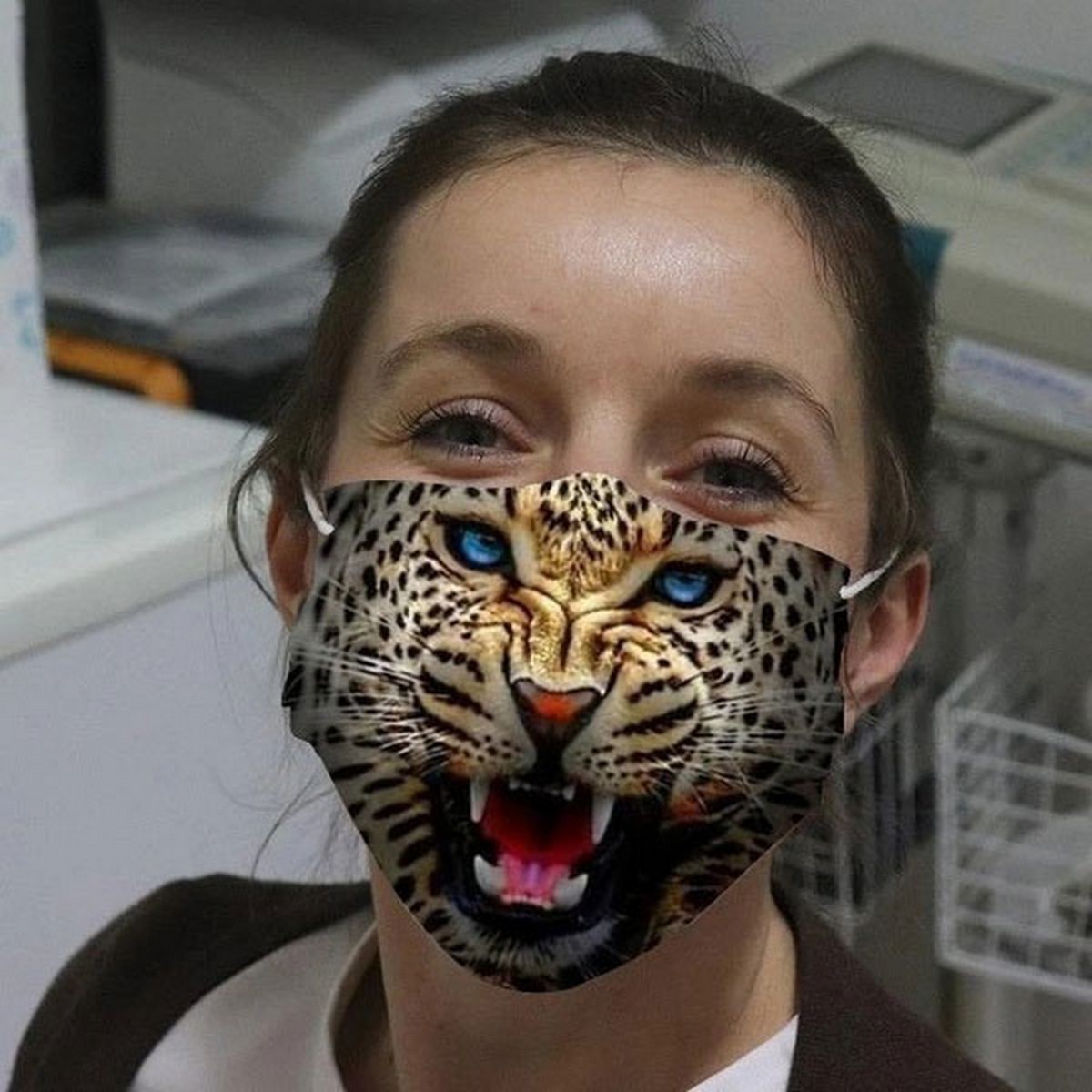 maska za obraz leopard