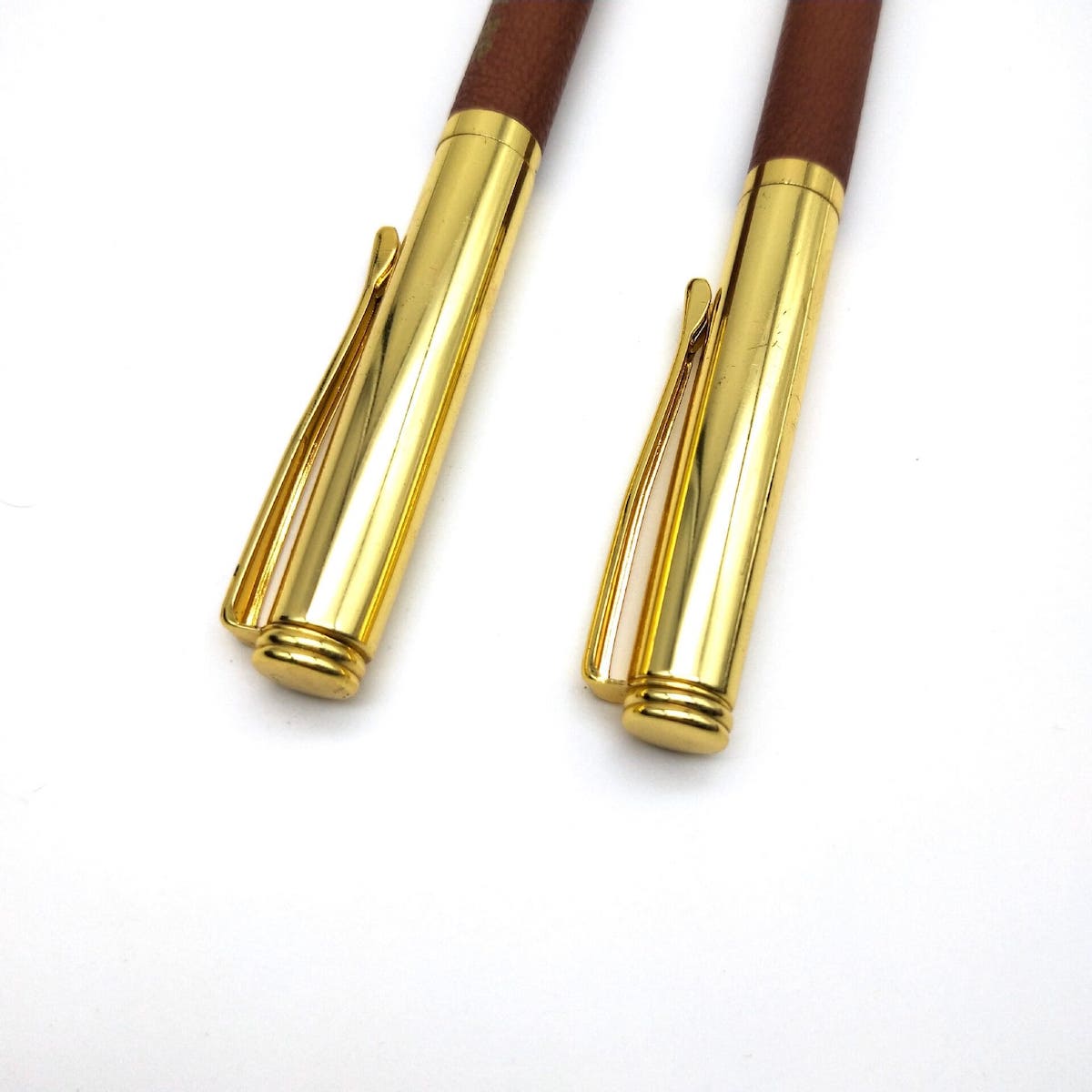 luksuzni zlati kemični svinčnik z usnjem