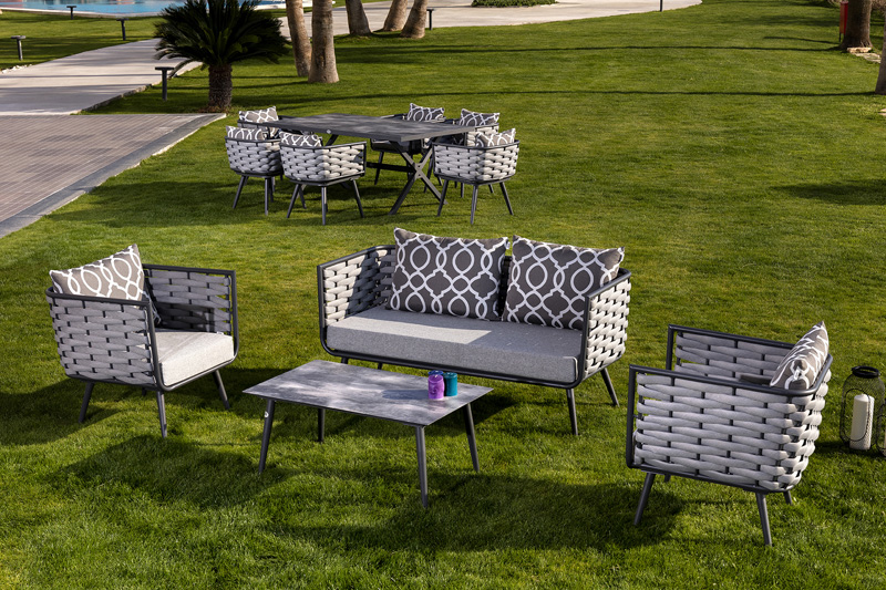 Luksuzna sedežna garnitura za vrt ali teraso s kakovostno aluminijasto konstrukcijo v elegantni sivi barvi