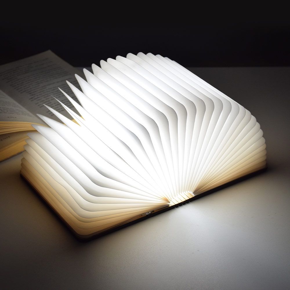 LED knjiga - svetilka v obliki zložljive knjige